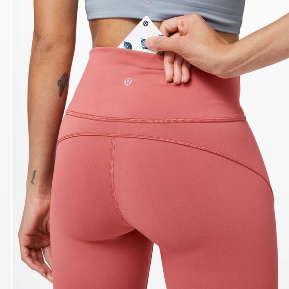 Lululemon In Movement Tight 25” Size 10 - Picture 4 of 11